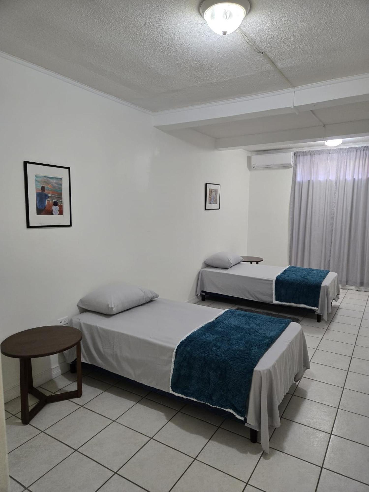 Maraval Townhouse - Haleland Park Sleeps 5 La Finette Luaran gambar